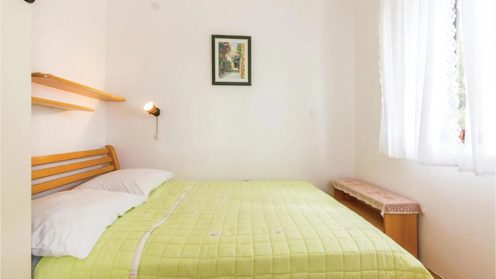 2 Bedroom Gorgeous Apartment In Jadranovo