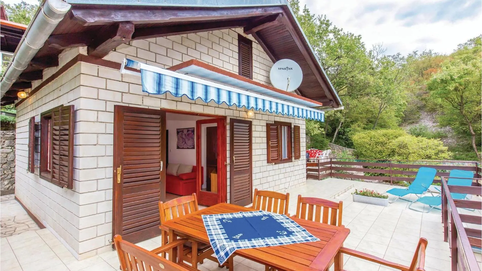 2 Bedroom Gorgeous Apartment In Jadranovo 0*,