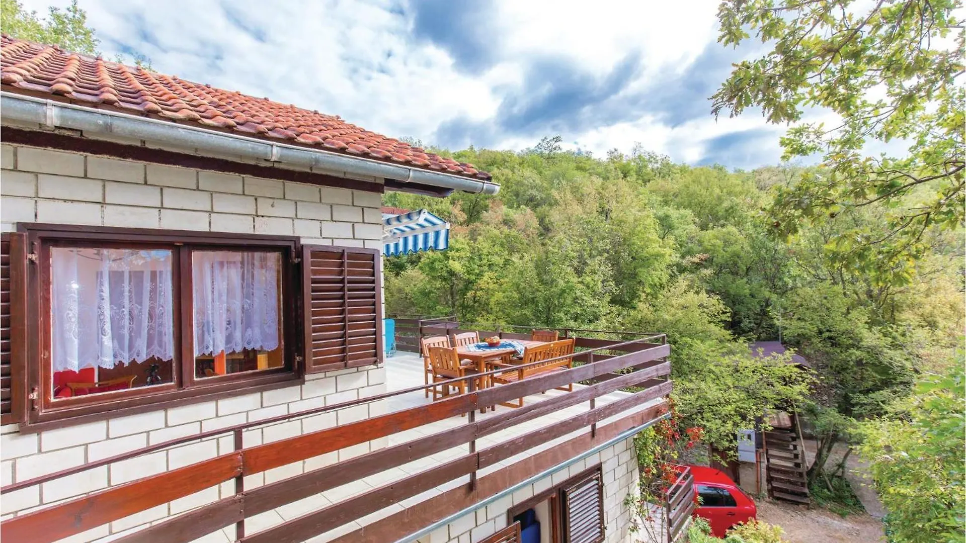 2 Bedroom Gorgeous Apartment In Jadranovo